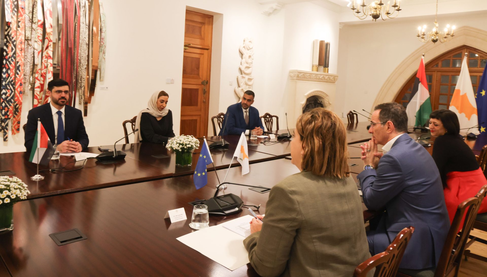 Υφυπουργός παρά τω Προέδρω – Υφυπο