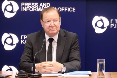 Πρόεδρος Επιτροπής Δημόσιας Υπηρεσίας – Συνέντευξη Τύπου