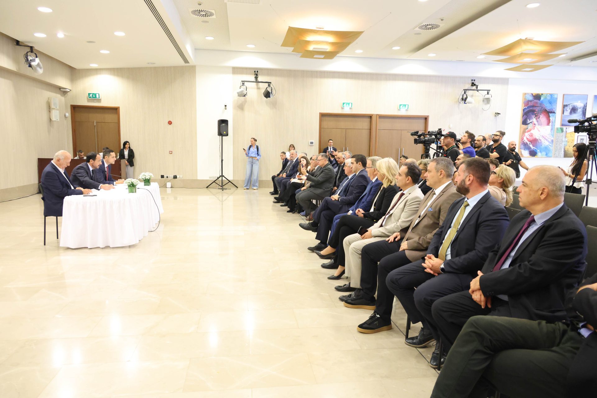 Πρόεδρος της Δημοκρατίας – Δήμαρχ
