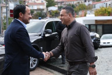 Πρόεδρος της Δημοκρατίας – Τελετή εγκαινίων του λιθόστρωτου πυρήνα της Κοινότητας Φαρμακά