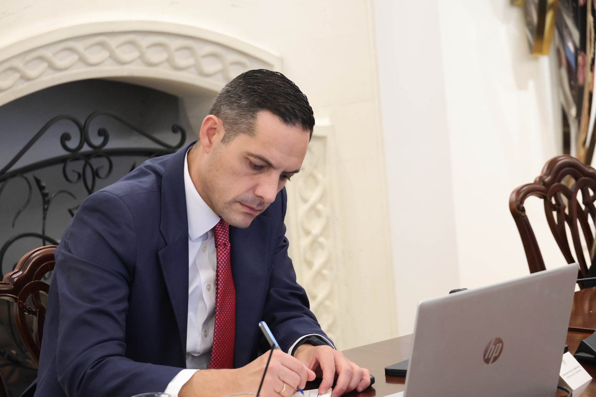 Πρόεδρος της Δημοκρατίας ‒ Ειδική