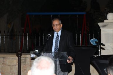Υπουργός Εσωτερικών – Εγκαίνια Α΄ φάσης έργου ανάπλασης της Πλατείας της Κοινότητας Χοιροκοιτίας