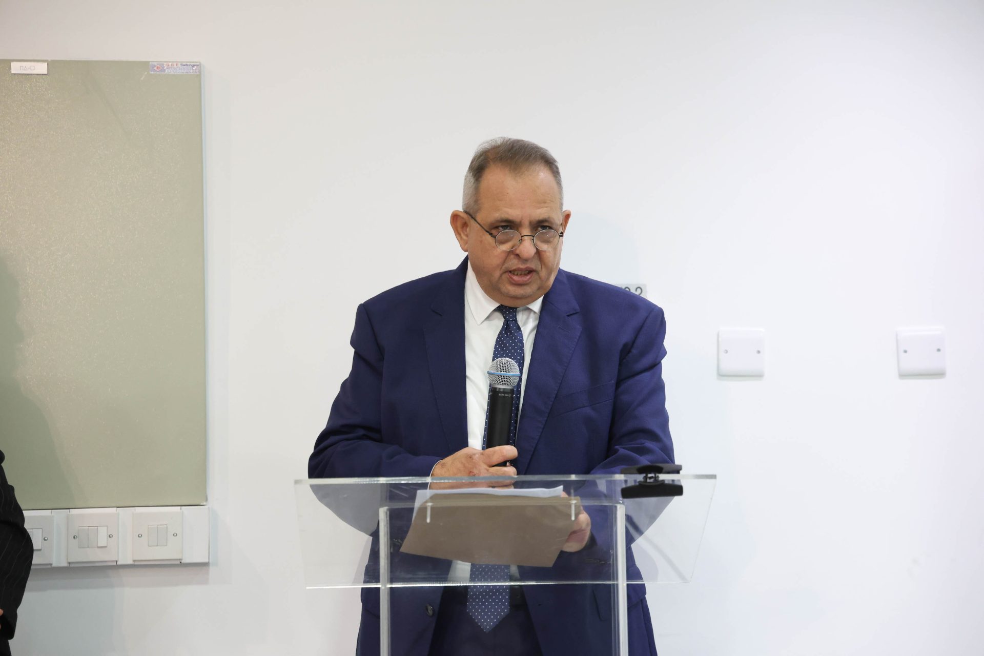 Υπουργός Εσωτερικών – Εγκαίνια το
