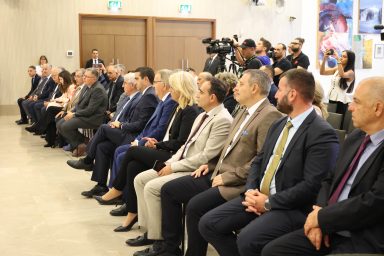 Πρόεδρος της Δημοκρατίας – Δήμαρχος και μέλη Δημοτικού Συμβουλίου Μόρφου και Αντιπροσωπίες επισήμων από το Ευρωπαϊκό Κοινοβούλιο