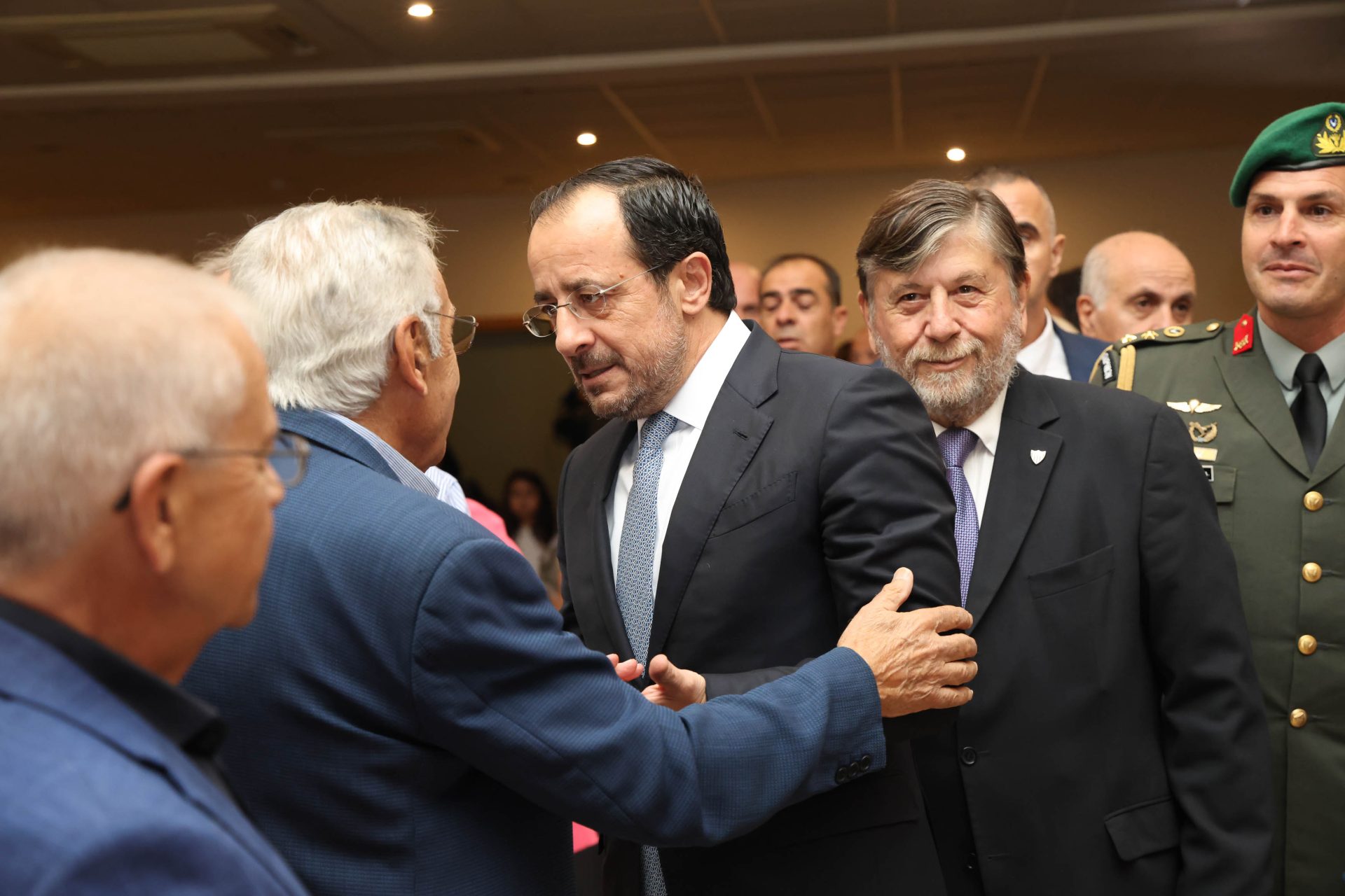 Πρόεδρος της Δημοκρατίας – Επετει