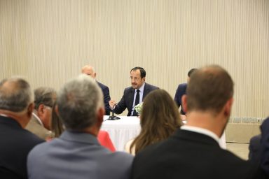 Πρόεδρος της Δημοκρατίας – Δήμαρχος και μέλη Δημοτικού Συμβουλίου Μόρφου και Αντιπροσωπίες επισήμων από το Ευρωπαϊκό Κοινοβούλιο