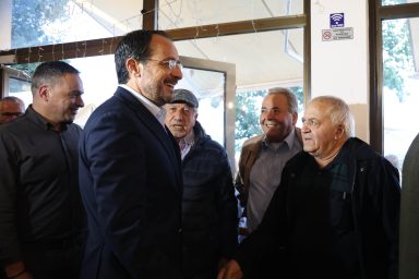 Πρόεδρος της Δημοκρατίας – Τελετή εγκαινίων του λιθόστρωτου πυρήνα της Κοινότητας Φαρμακά