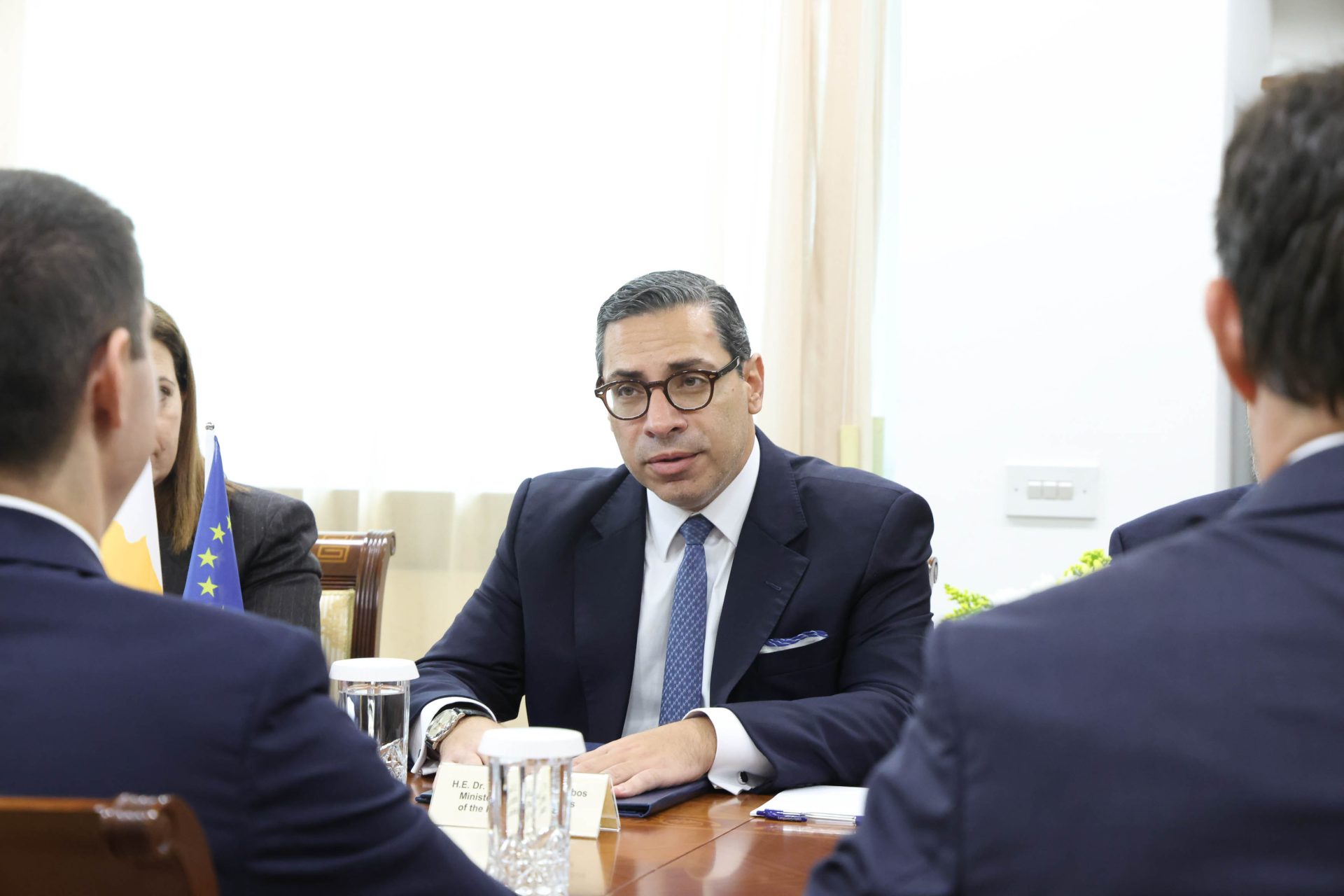 Υπουργός Εξωτερικών – Αναπληρωτής