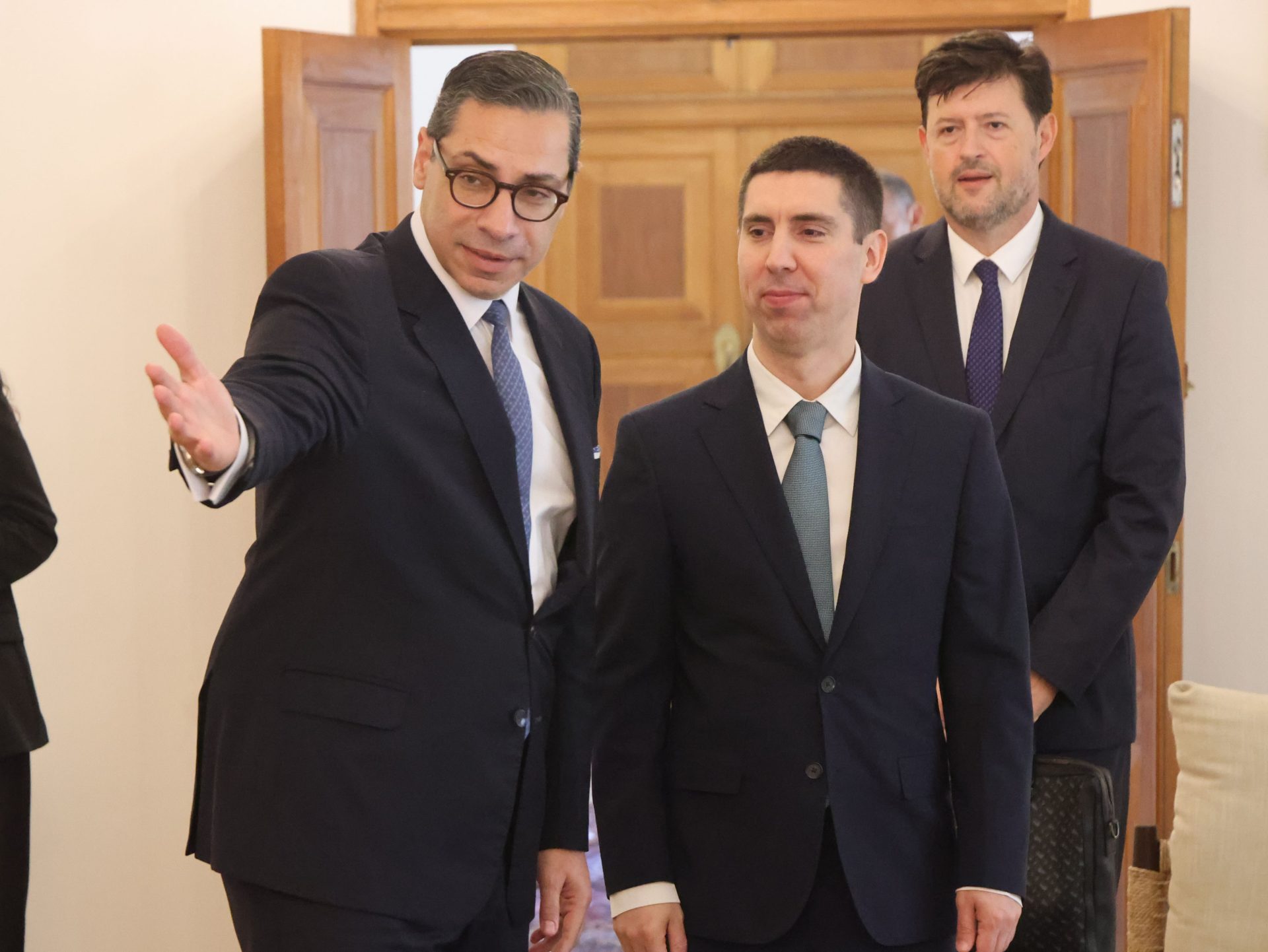 Πρόεδρος της Δημοκρατίας – Αναπλη
