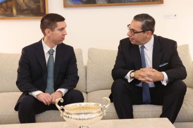 Πρόεδρος της Δημοκρατίας – Αναπληρωτής Πρωθυπουργός και Υπουργός Εξωτερικών της Δημοκρατίας της Μολδαβίας