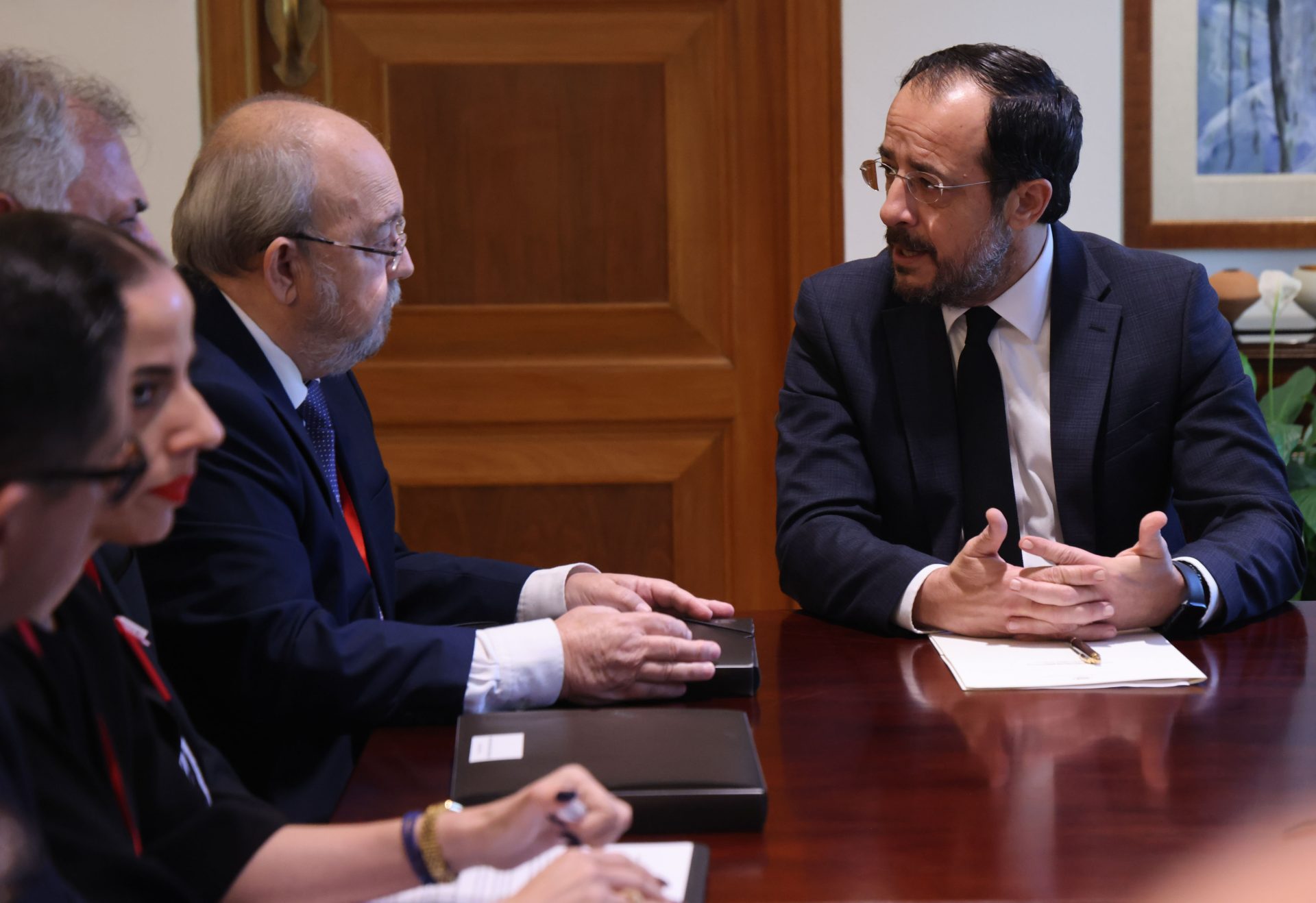 Πρόεδρος της Δημοκρατίας – Δήμαρχ