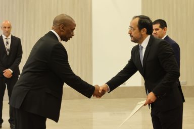 Πρόεδρος της Δημοκρατίας – Διαπιστευτήρια νέων Πρέσβεων/Ύπατων Αρμοστών