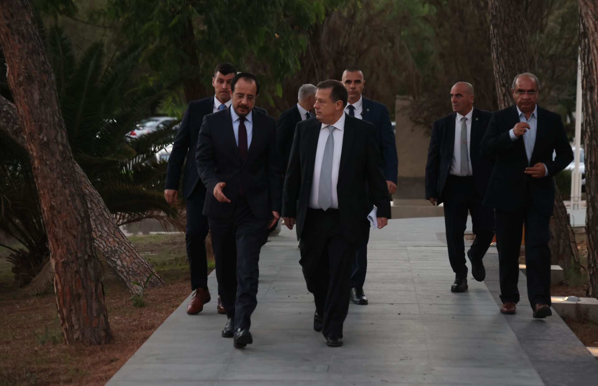 Πρόεδρος της Δημοκρατίας – Επετει