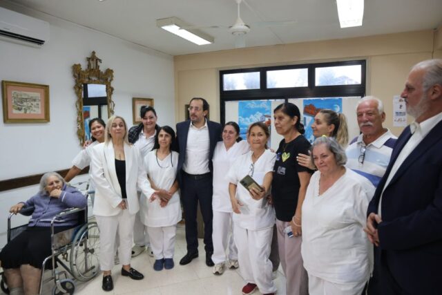 Ο Πρόεδρος της Δημοκρατίας επισκέφθηκε τη Στέγη Ηλικιωμένων «Αρχάγγελος Μιχαήλ» Ο Πρόεδρος της Δημοκρατίας επισκέφθηκε τη Στέγη Ηλικιωμένων «Αρχάγγελος Μιχαήλ»
