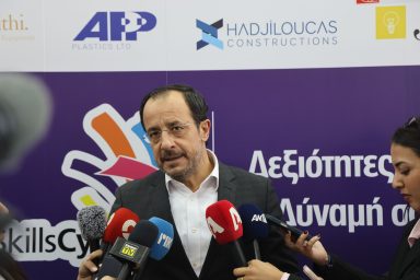 Πρόεδρος της Δημοκρατίας – Ξενάγηση στα περίπτερα του 9ου Εθνικού Διαγωνισμού Δεξιοτήτων SkillsCyprus 2026