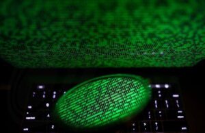 Полиция: Осторожно с подозрительными электронными письмами, SMS и онлайн-инвестициями