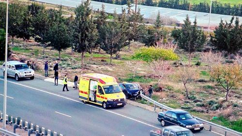 На автомагистрали в районе Корноса закрыта полоса — Двое получили лёгкие травмы На автомагистрали в районе Корноса закрыта полоса — Двое получили лёгкие травмы
