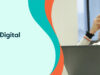 Επίσημο εικαστικό Cambridge English Qualifications Digital με υποψήφια σε φορητό υπολογιστή