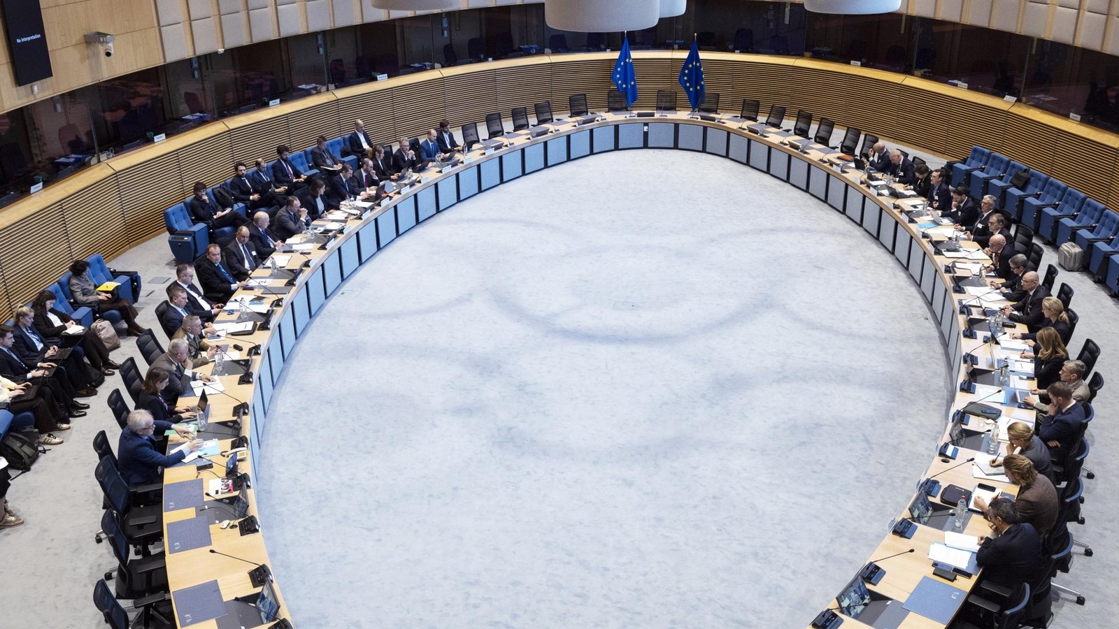 Η Ευρώπη βάζει τα διυλιστήρια στην πρώτη γραμμή της ενεργειακής και αμυντικής ασφάλειας Η Ευρώπη βάζει τα διυλιστήρια στην πρώτη γραμμή της ενεργειακής και αμυντικής ασφάλειας