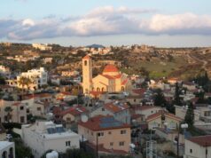 Park & Ride στον Άγιο Τύχωνα: Ο νέος χώρος που μπαίνει στον χάρτη των μετακινήσεων Άποψη του κέντρου του Αγίου Τύχωνα