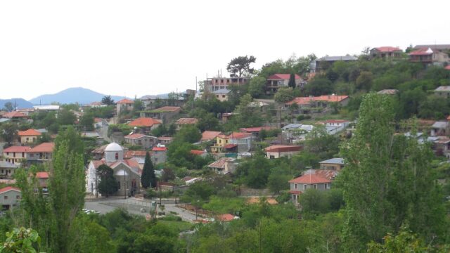 Πρόδρομος: Το σχέδιο 18 κατοικιών του Blackpine στην ορεινή Λεμεσό Πρόδρομος: Το σχέδιο 18 κατοικιών του Blackpine στην ορεινή Λεμεσό
