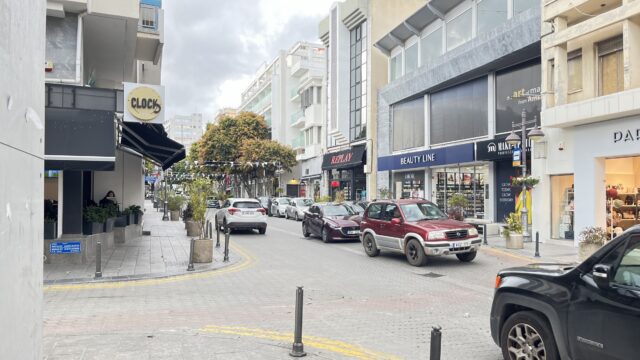Η παλιά ΕΣΕΛ αλλάζει σελίδα: Το σχέδιο για διαμερίσματα, εστίαση και πισίνα Η οδός Ανεξαρτησίας στο κέντρο της Λεμεσού