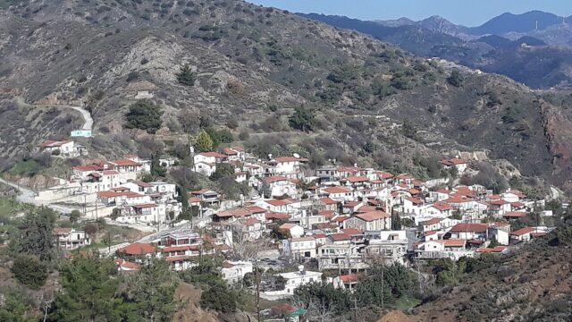 Κουμανδαρία και παλουζές στο Καλό Χωριό: Το γευστικό ραντεβού του Σαββατοκύριακου