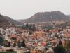 Δύο βίλες πέντε επιπέδων στον Πανιώτη: Η νέα ενημέρωση για το Knoxville Πανοραμική άποψη του ιστορικού κέντρου της Γερμασόγειας