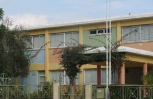 Το ΙΣΤ΄ Δημοτικό Σχολείο Λεμεσού στο Ζακάκι, ως τοπικό εκπαιδευτικό πλαίσιο.