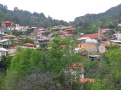 Το χωριό Τρεις Ελιές στη Νότια Μαραθάσα της επαρχίας Λεμεσού