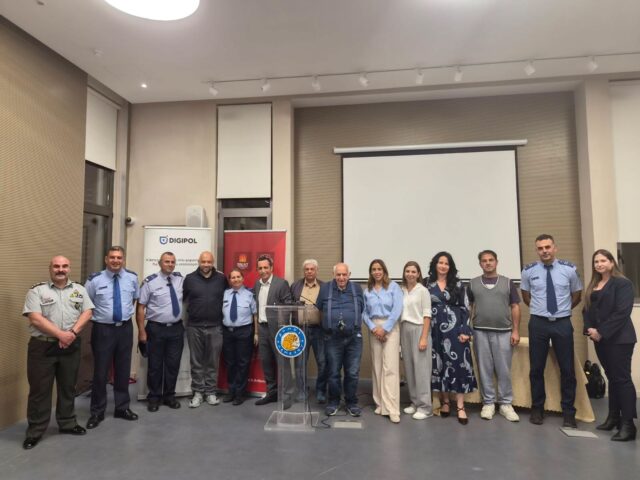 Λεμεσός: Ενισχύεται ο θεσμός «Παρατηρητής της Γειτονιάς» – Κάλεσμα στους πολίτες Λεμεσός: Ενισχύεται ο θεσμός «Παρατηρητής της Γειτονιάς» – Κάλεσμα στους πολίτες