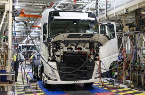 Volvo Cars: Περικόπτει 2.500 θέσεις εργασίας παγκοσμίως Volvo Cars: Περικόπτει 2.500 θέσεις εργασίας παγκοσμίως
